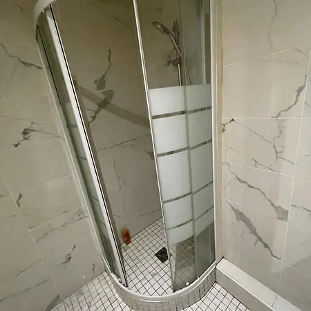Chambre Proche Centre Et Monuments Apartment Paris